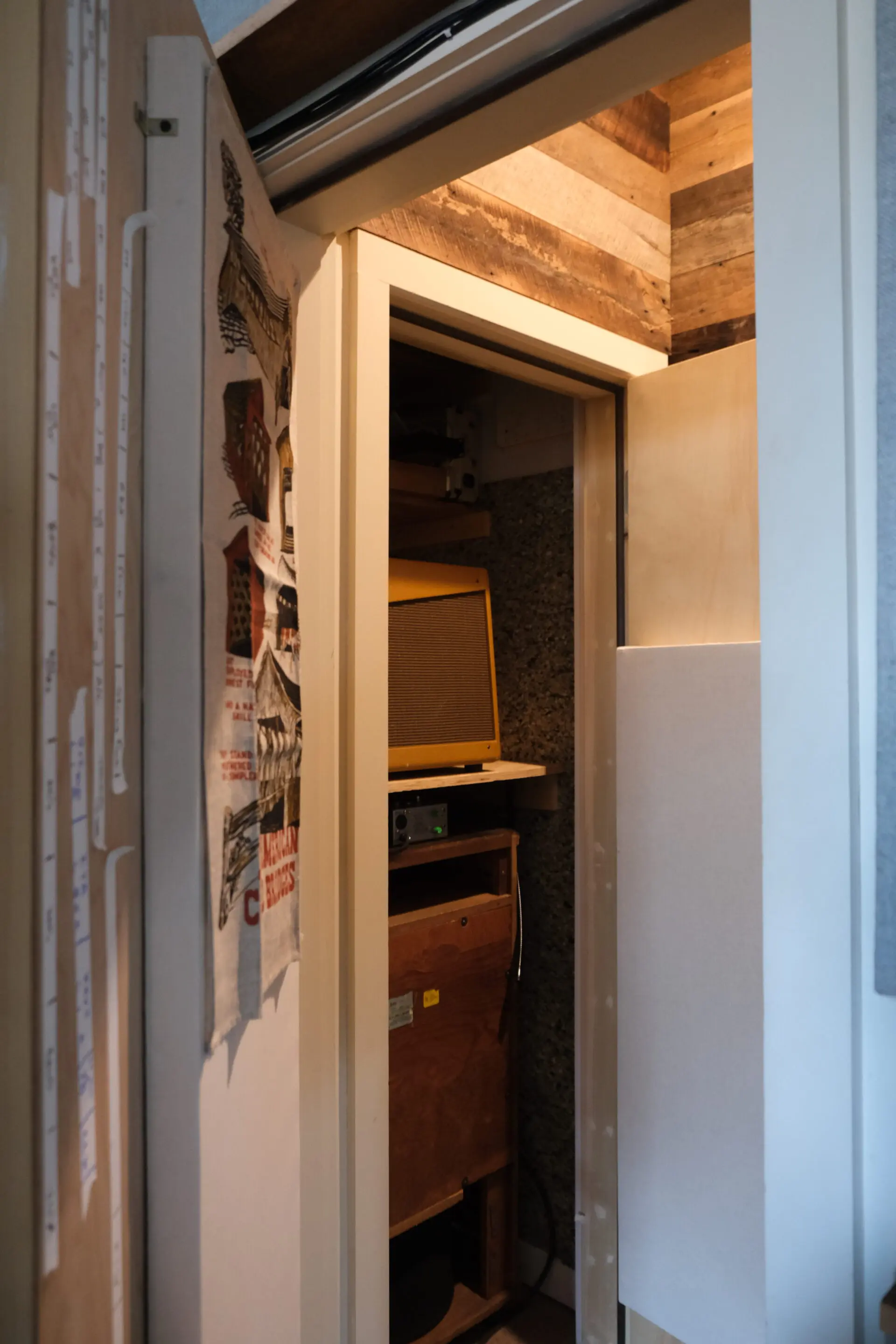 Leslie Closet 1 rotated